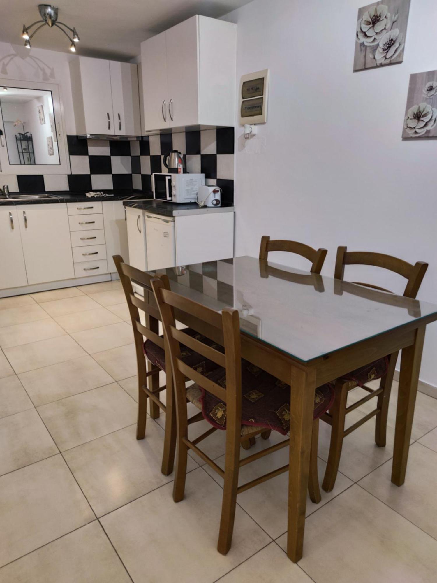 Apartment Irina Athena Bagian luar foto