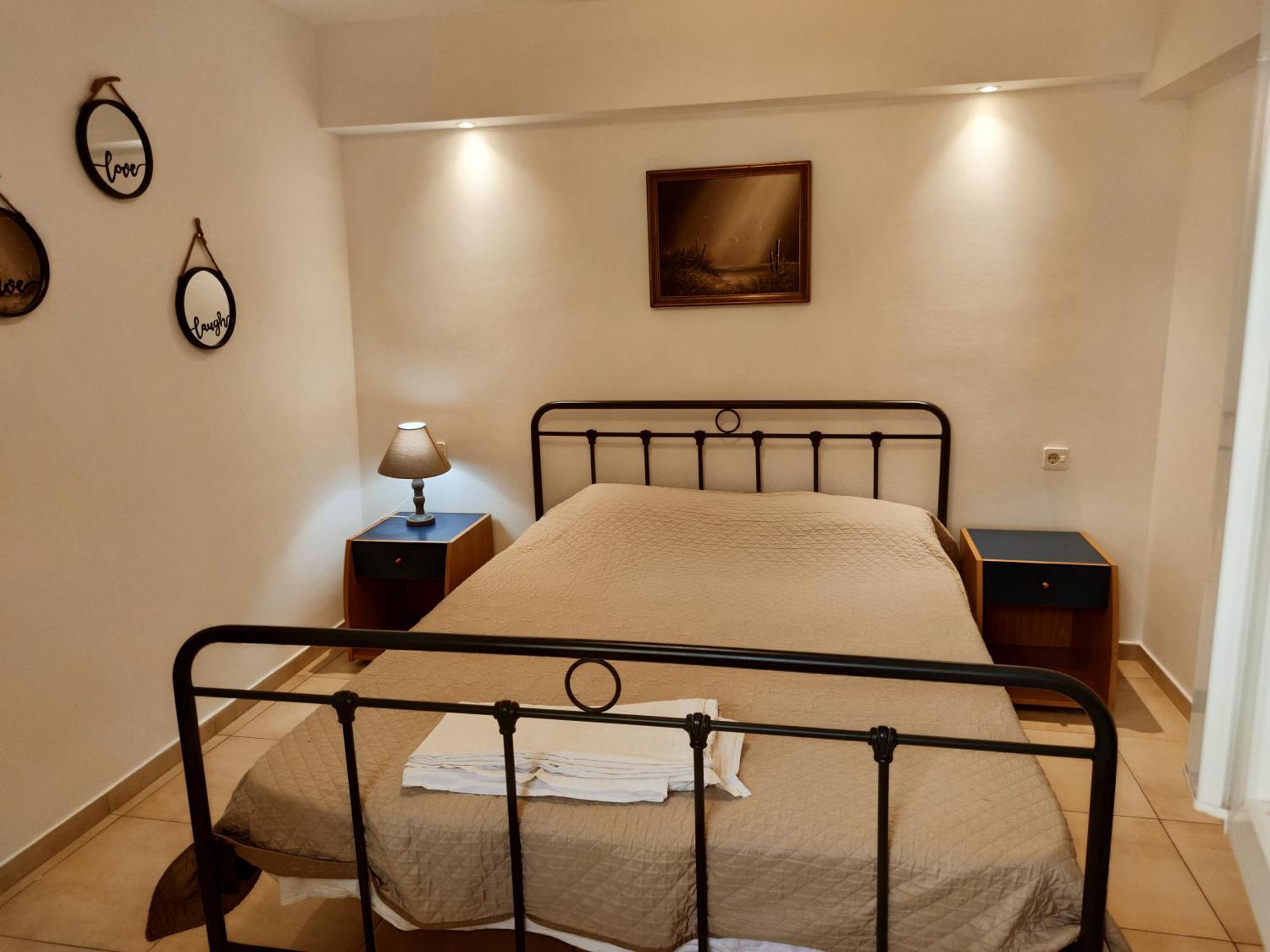 Apartment Irina Athena Bagian luar foto